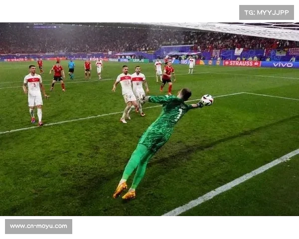 申京低位策应引发FIBA专家关注 土耳其欧锦赛黑马潜力大增