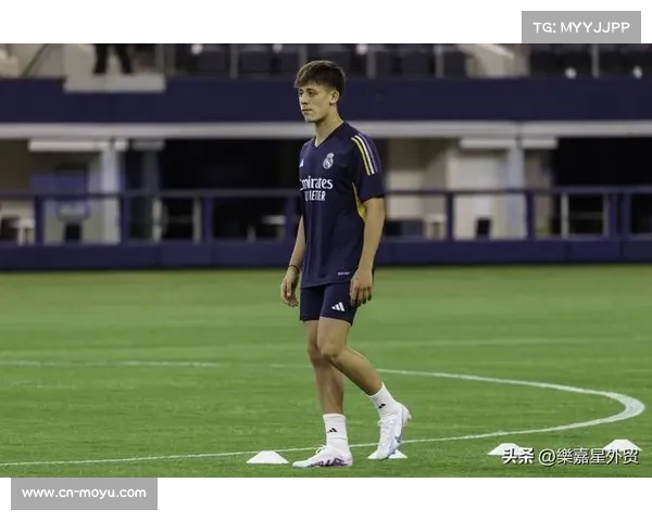 土耳其新星卡拉库尔特转会费内巴切创下历史薪资纪录